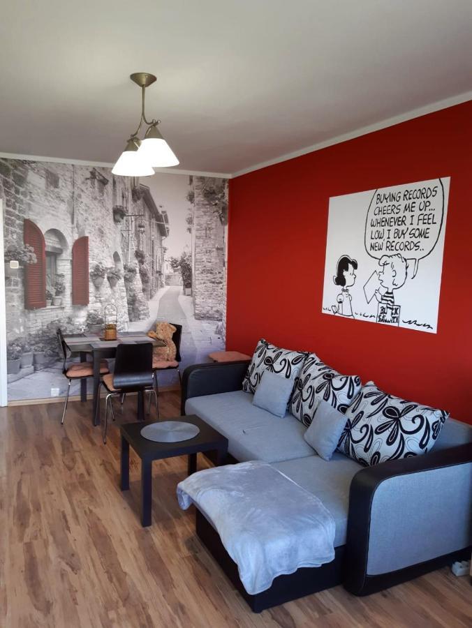 Kwadrat Maja Appartement Wałbrzych Buitenkant foto
